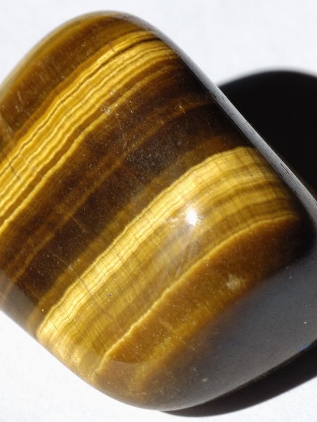 tiger eye gemstone